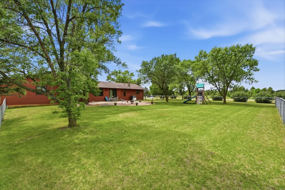 23801 County Road 9 NE New London, MN 56273