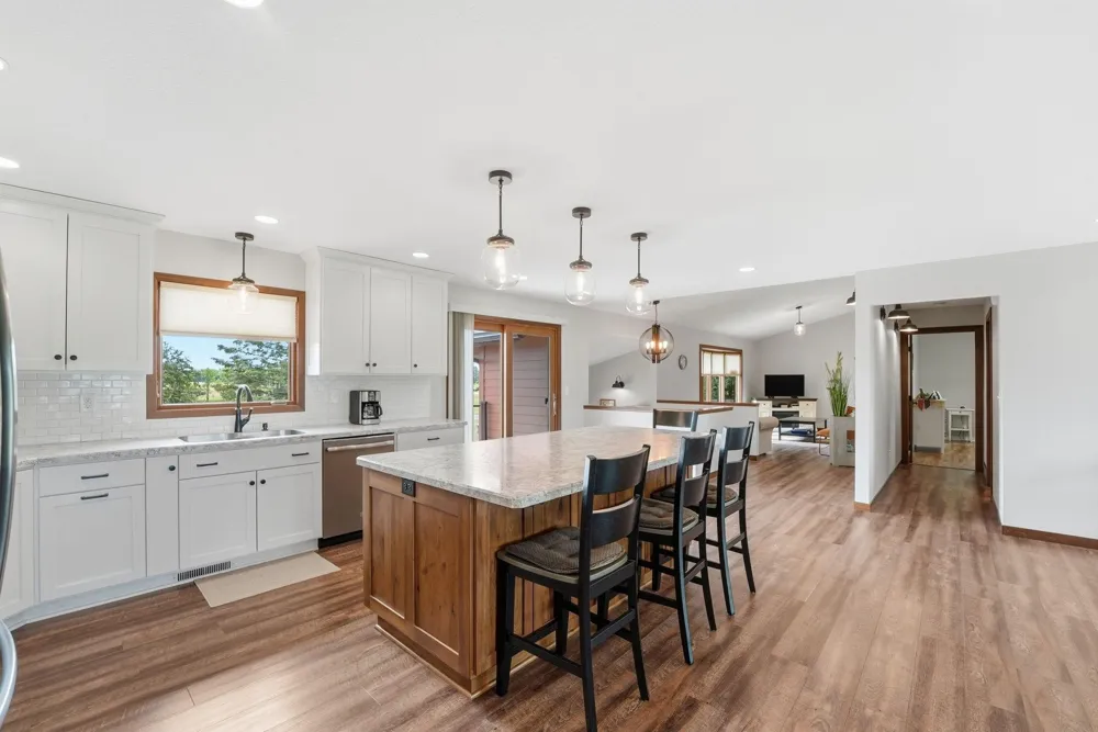 23801 County Road 9 NE New London, MN 56273