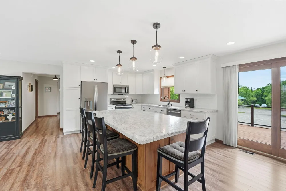 23801 County Road 9 NE New London, MN 56273