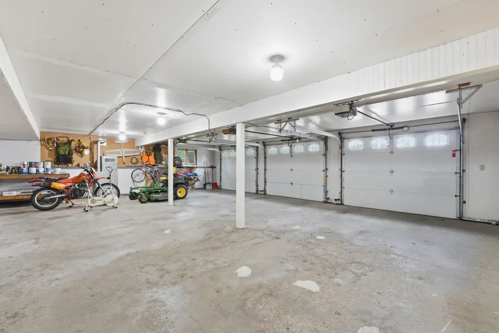 23801 County Road 9 NE New London, MN 56273