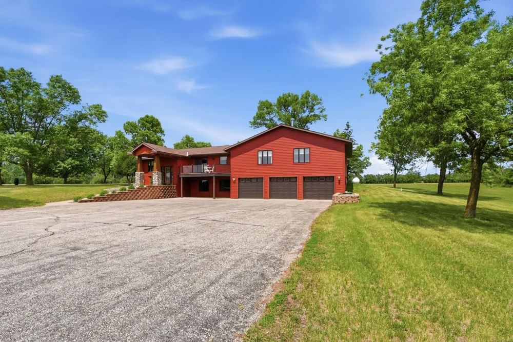 23801 County Road 9 NE New London, MN 56273