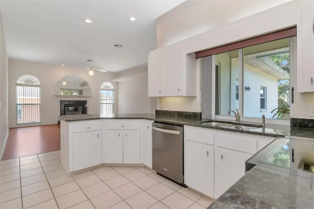5715 TANASI COURT Lakeland, FL 33812