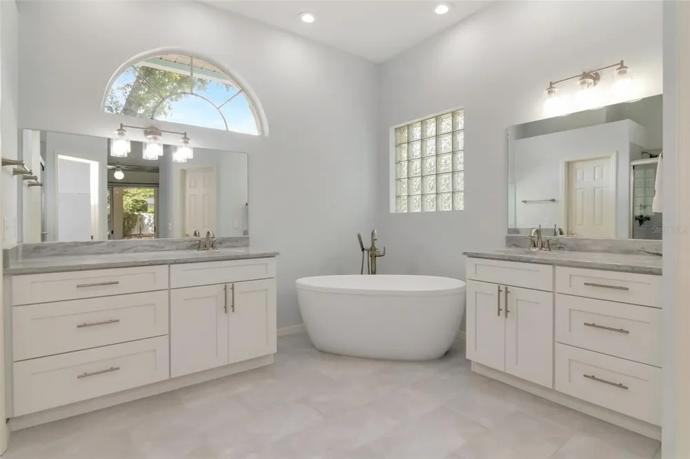 5715 TANASI COURT Lakeland, FL 33812