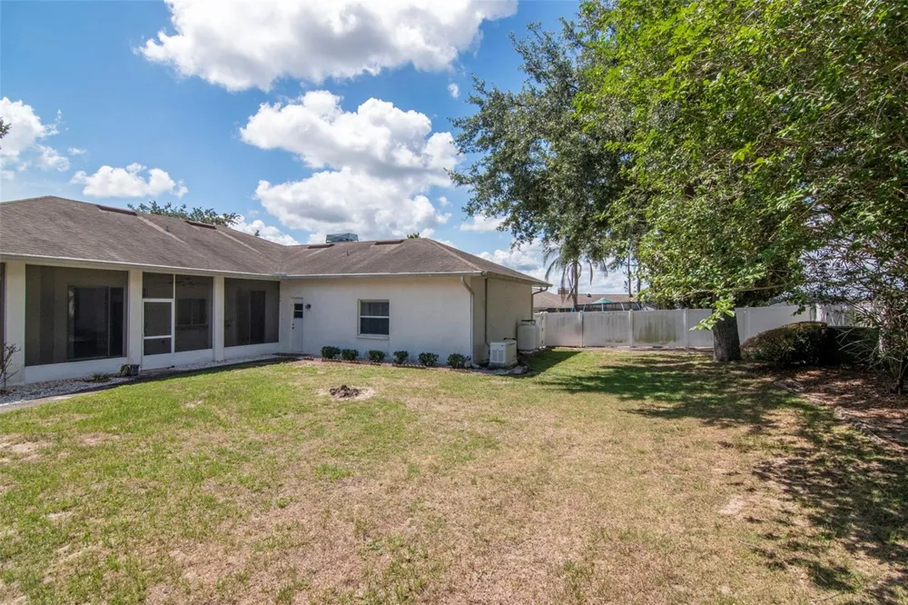 5715 TANASI COURT Lakeland, FL 33812