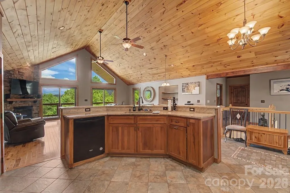 346 Torwood Lane Whittier, NC 28789