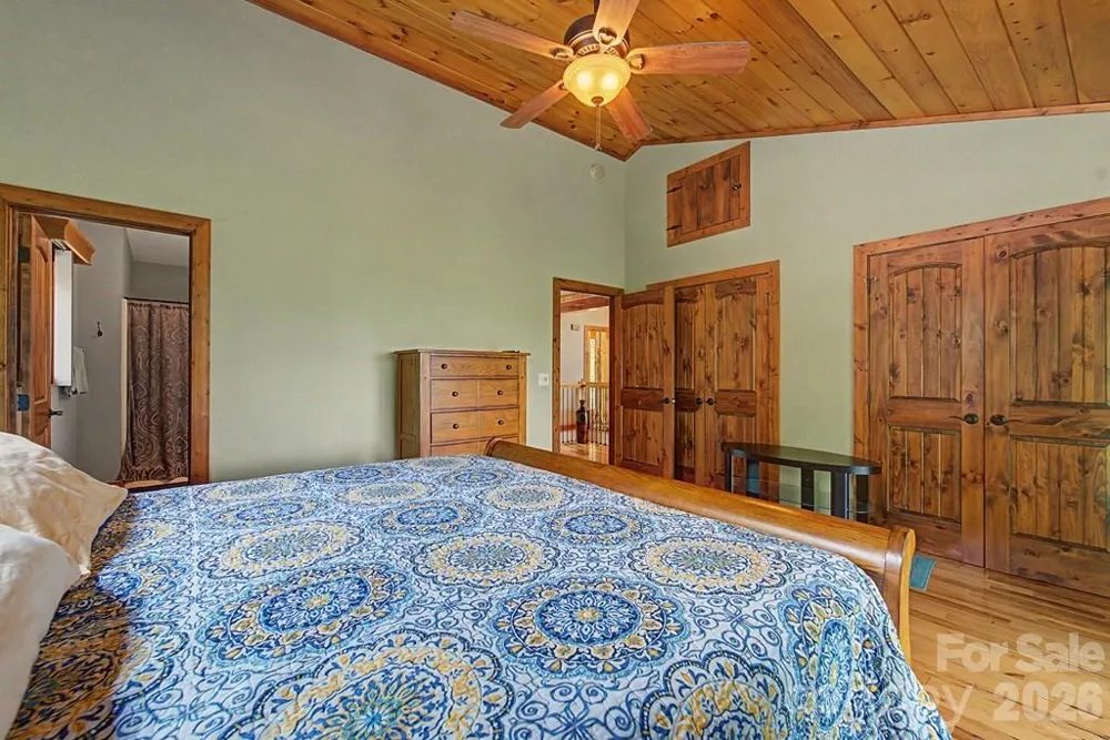 346 Torwood Lane Whittier, NC 28789