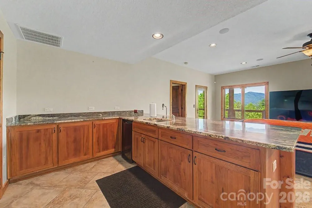 346 Torwood Lane Whittier, NC 28789