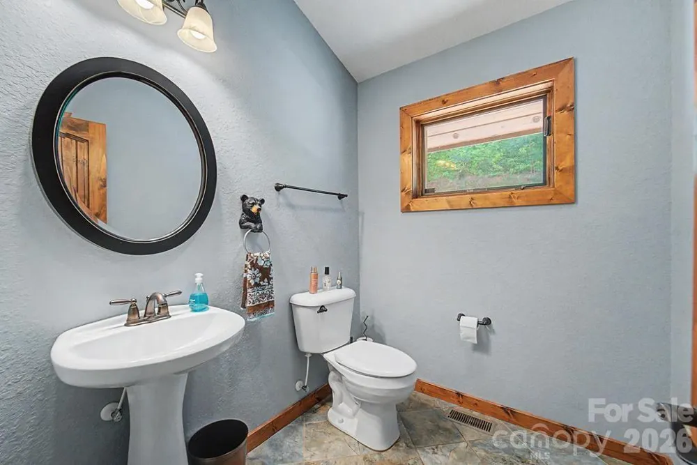 346 Torwood Lane Whittier, NC 28789