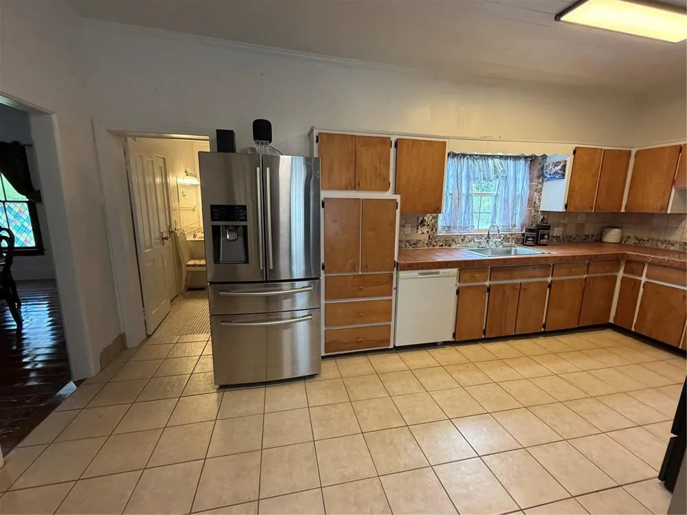 110 VOLUSIA AVENUE Pierson, FL 32180