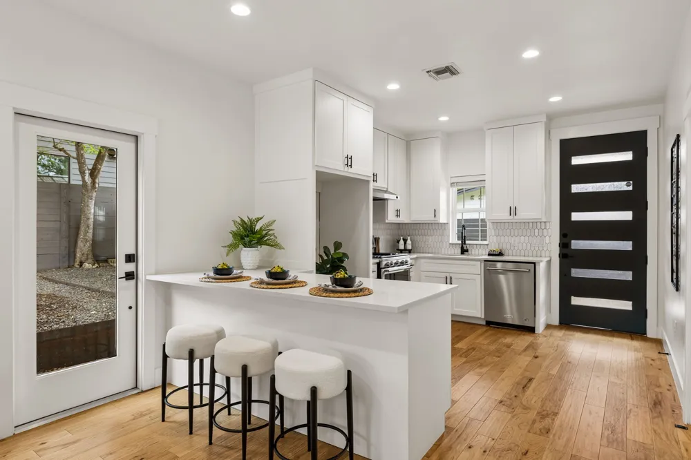 806 Philco Drive #2 Austin, TX 78745