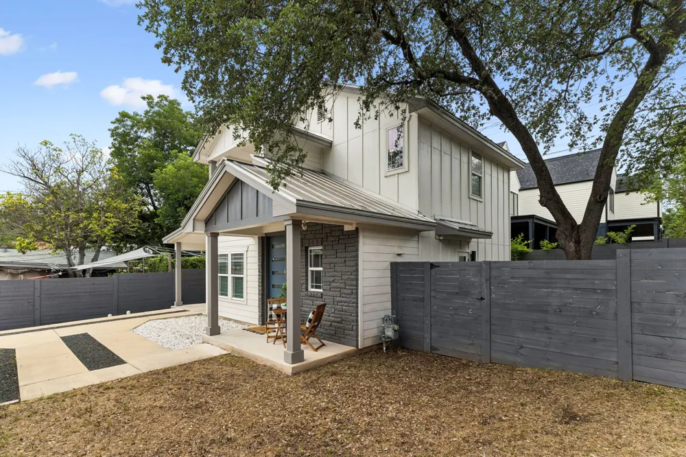 806 Philco Drive #2 Austin, TX 78745