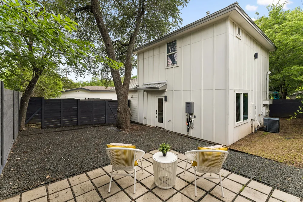 806 Philco Drive #2 Austin, TX 78745