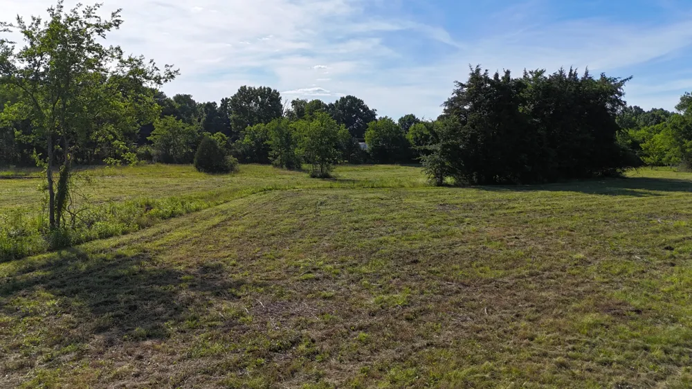 1988 Fayetteville Hwy Belfast, TN 37019