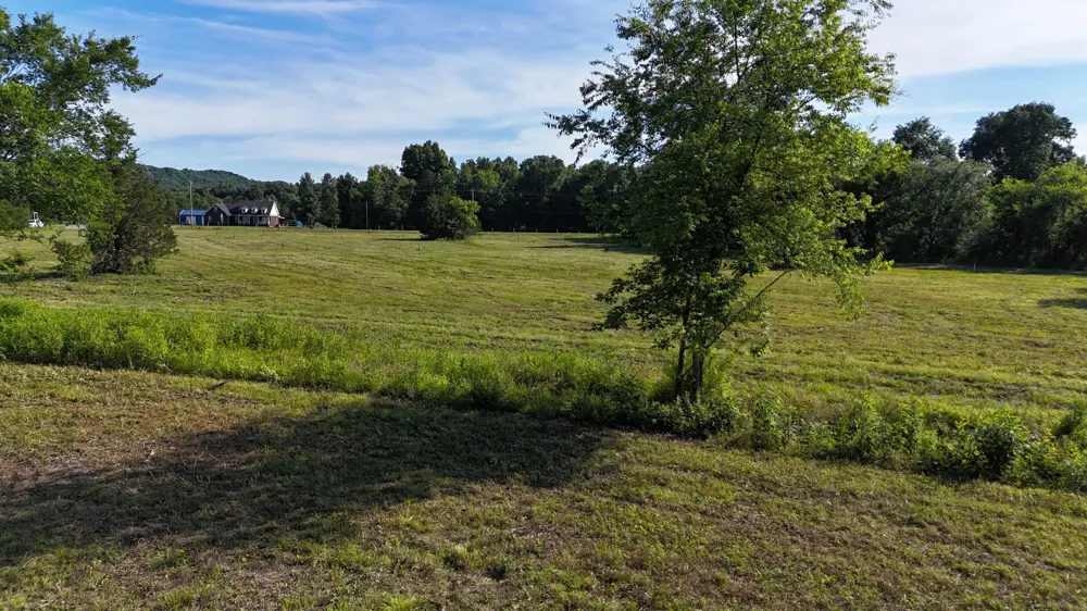 1988 Fayetteville Hwy Belfast, TN 37019