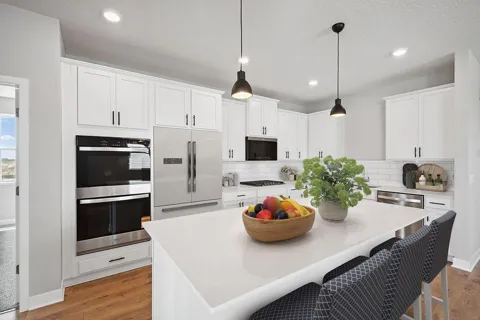 2148 Bluff Heights Drive