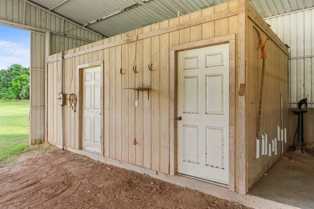 1215 E Stegall Road Robinson, TX 76706
