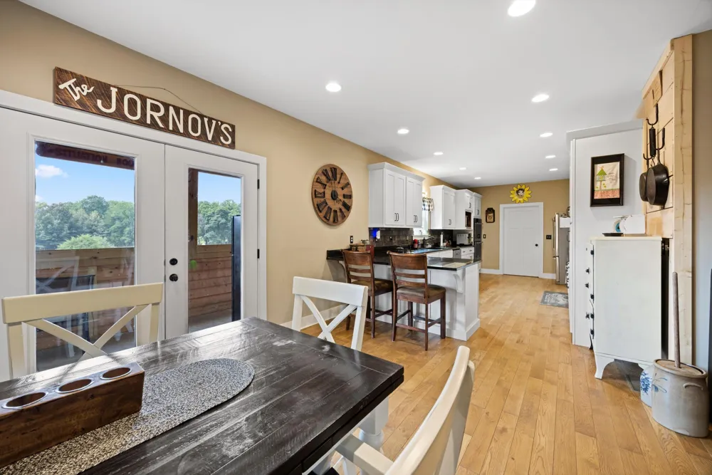11869 E Valley Road Dunlap, TN 37327