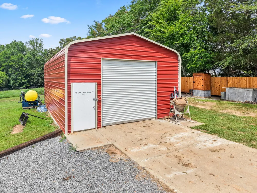 11869 E Valley Road Dunlap, TN 37327