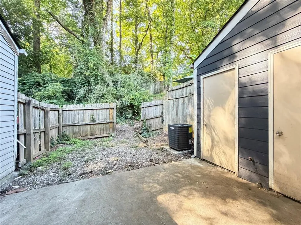 6624 Wellington Square Norcross, GA 30093
