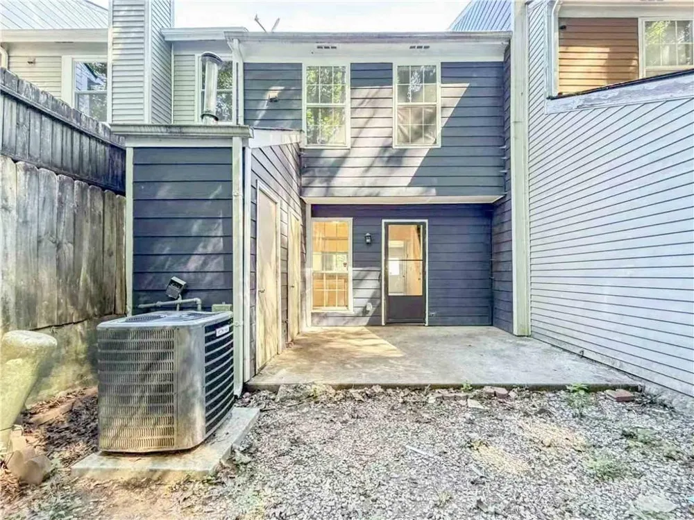 6624 Wellington Square Norcross, GA 30093