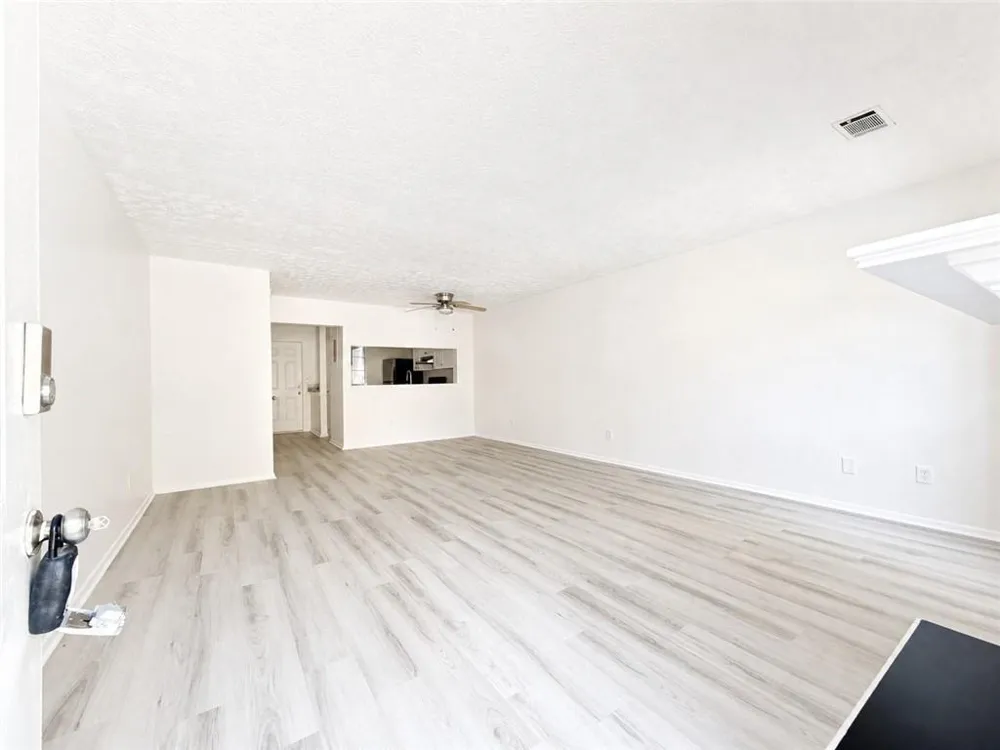 6624 Wellington Square Norcross, GA 30093