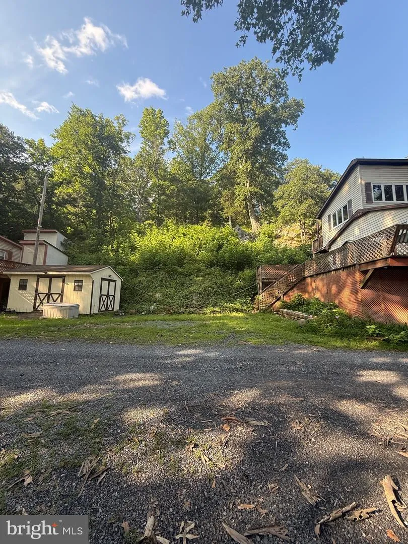 646 OLD DAM ROAD Front Royal, VA 22630