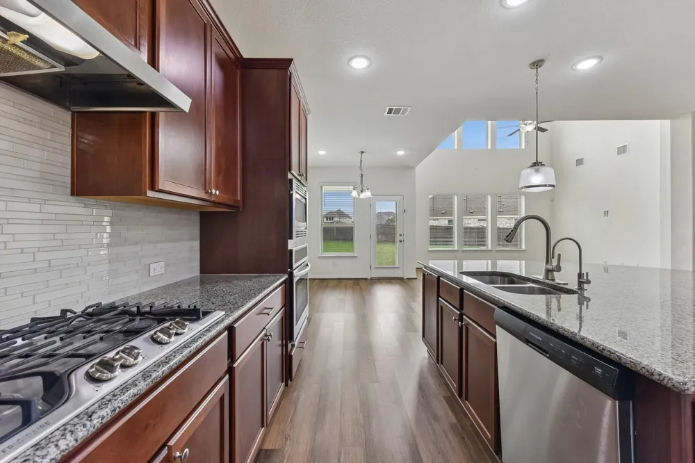 2404 Clear Pond View Leander, TX 78641