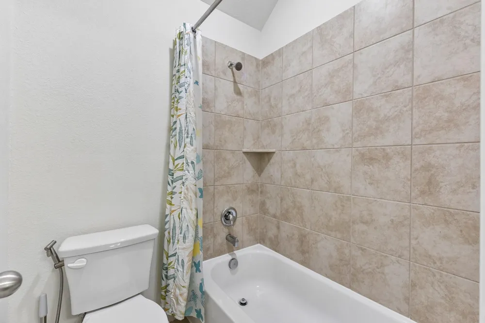 2404 Clear Pond View Leander, TX 78641