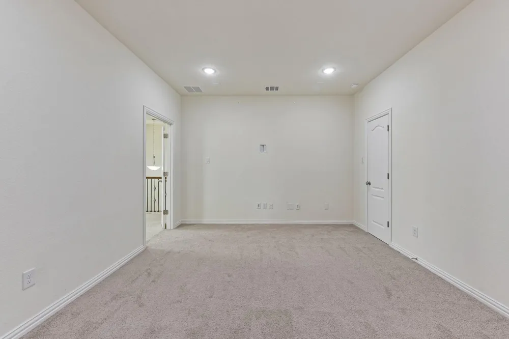 2404 Clear Pond View Leander, TX 78641