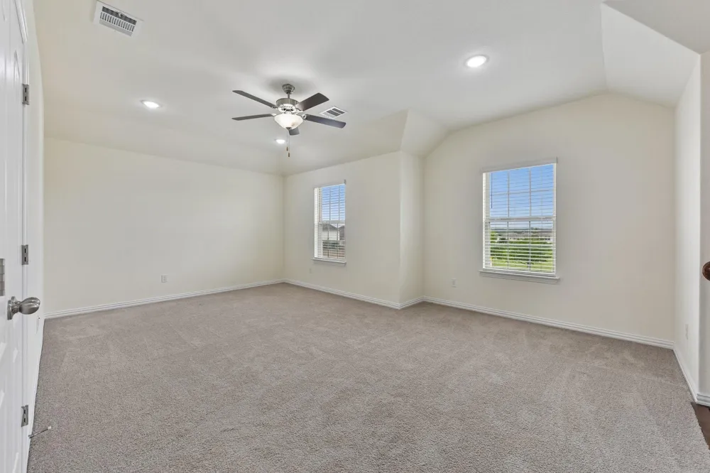 2404 Clear Pond View Leander, TX 78641