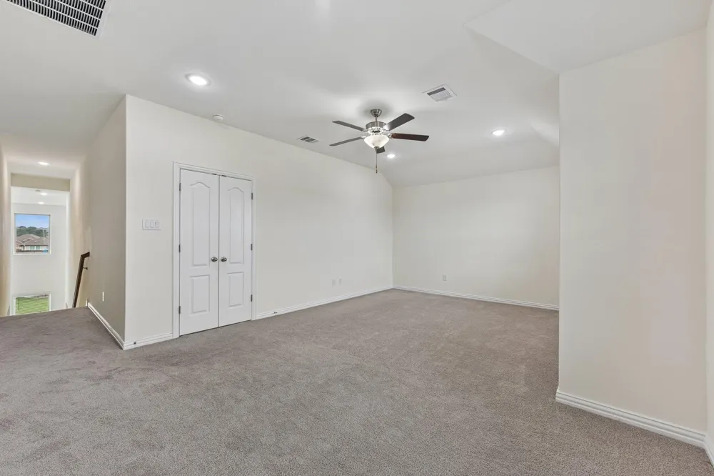 2404 Clear Pond View Leander, TX 78641