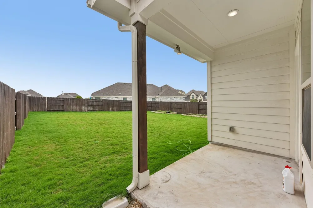 2404 Clear Pond View Leander, TX 78641