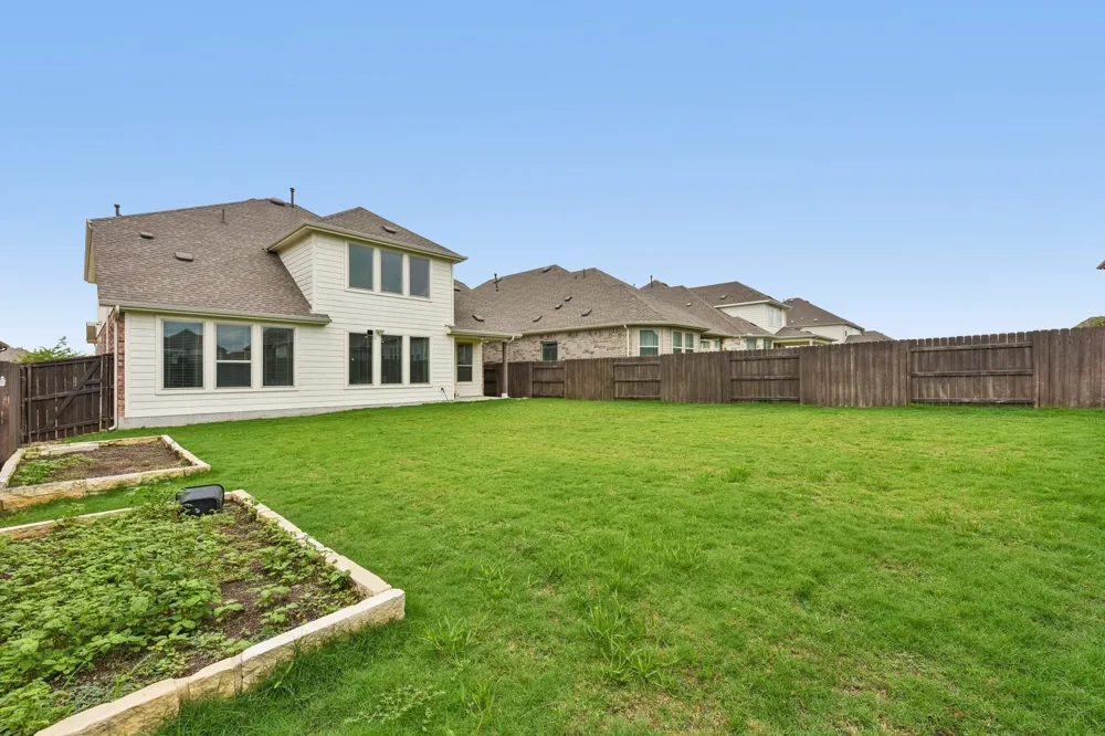 2404 Clear Pond View Leander, TX 78641