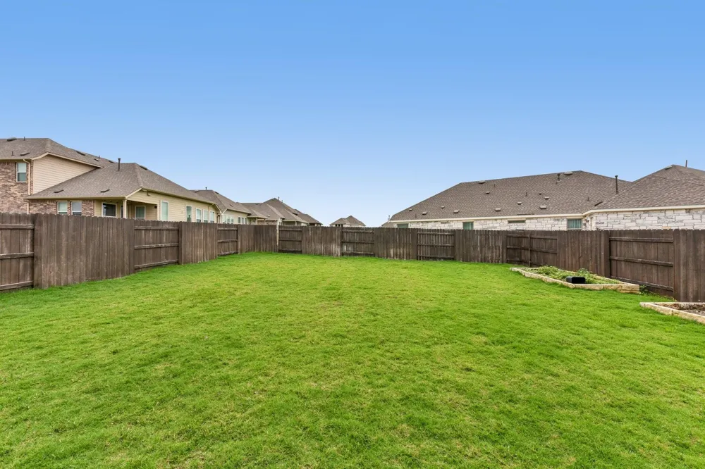 2404 Clear Pond View Leander, TX 78641