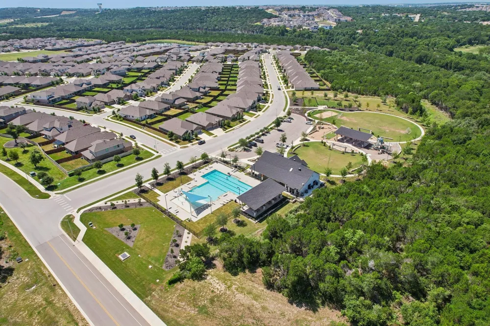 2404 Clear Pond View Leander, TX 78641