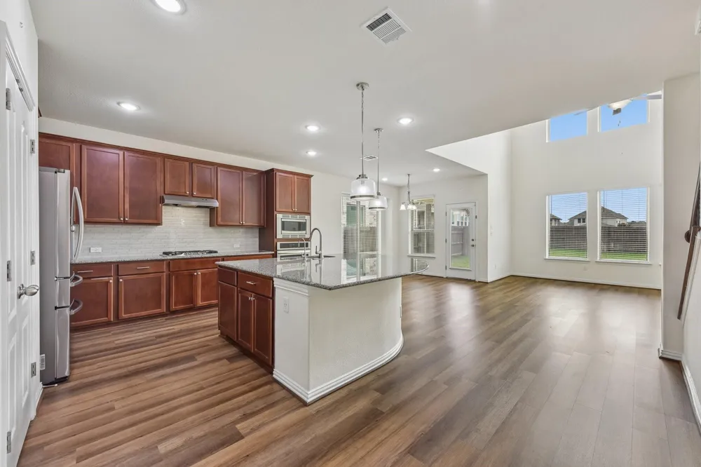 2404 Clear Pond View Leander, TX 78641