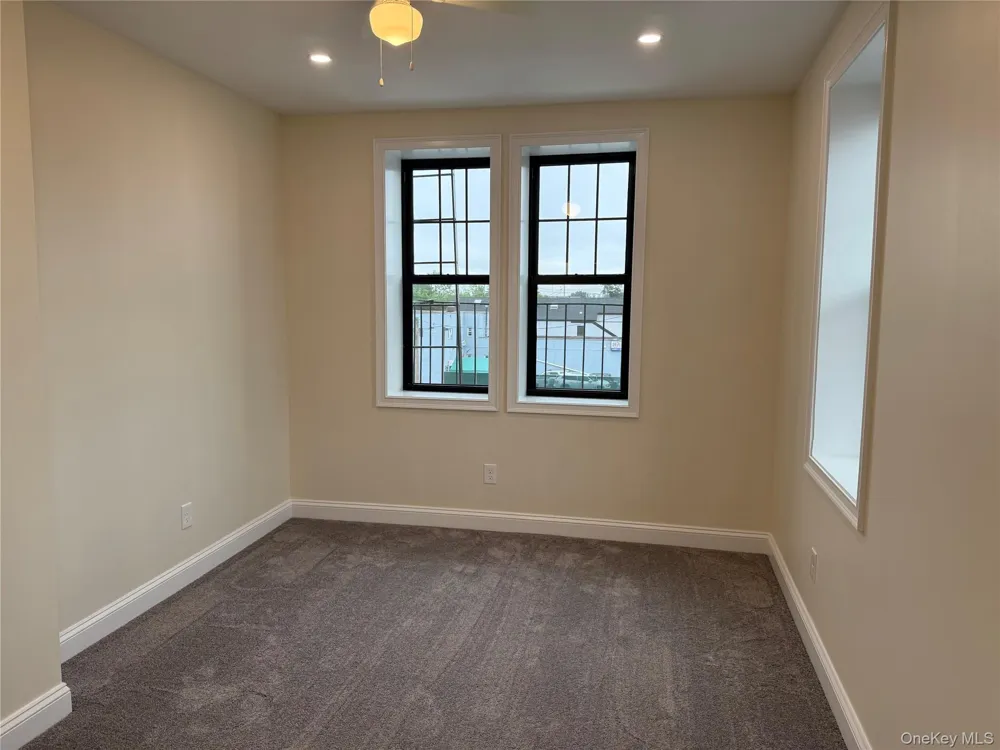 162 2nd Street #4 Mineola, NY 11501