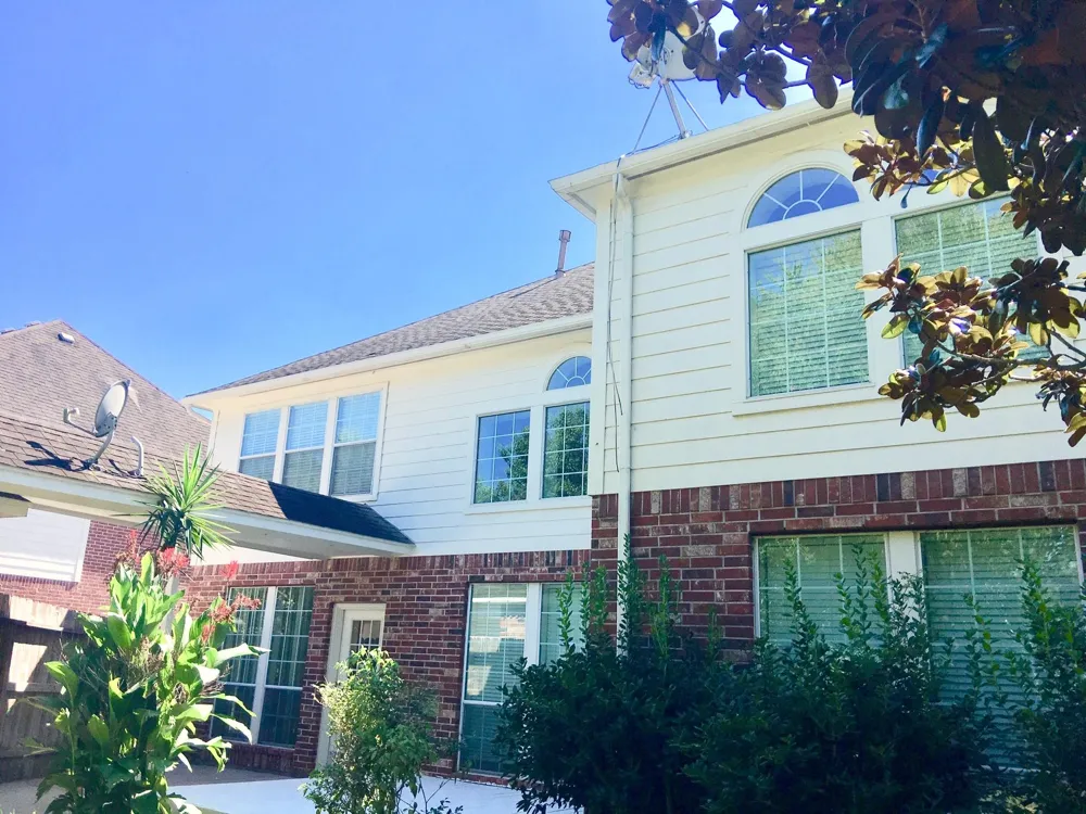 308 Pinnacle Cove Court League City, TX 77573