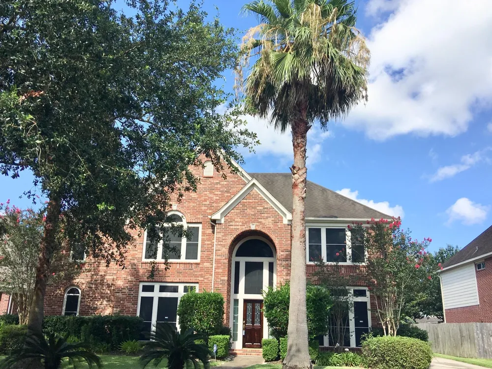 308 Pinnacle Cove Court League City, TX 77573