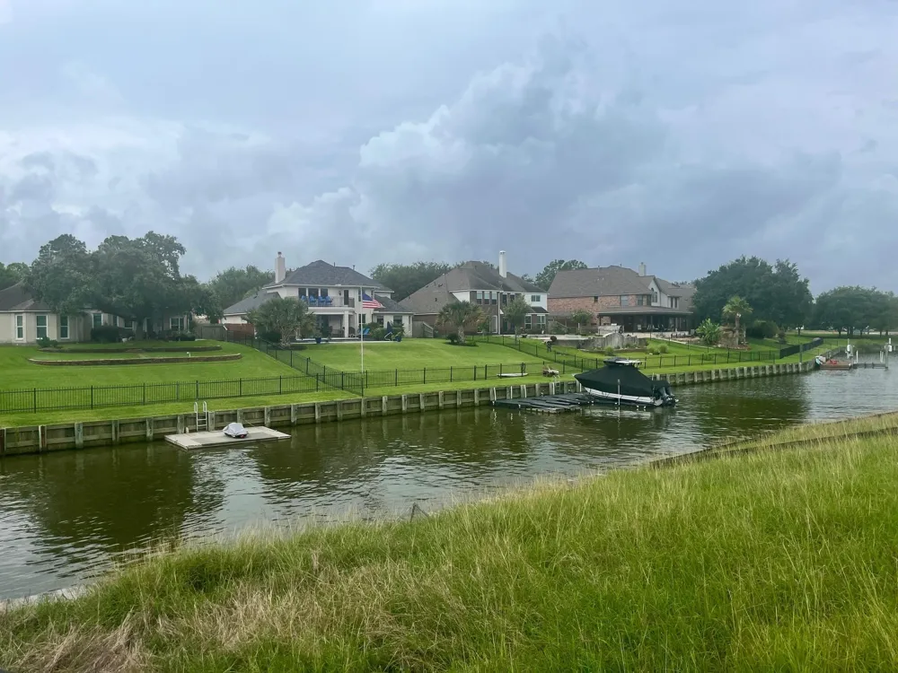 308 Pinnacle Cove Court League City, TX 77573