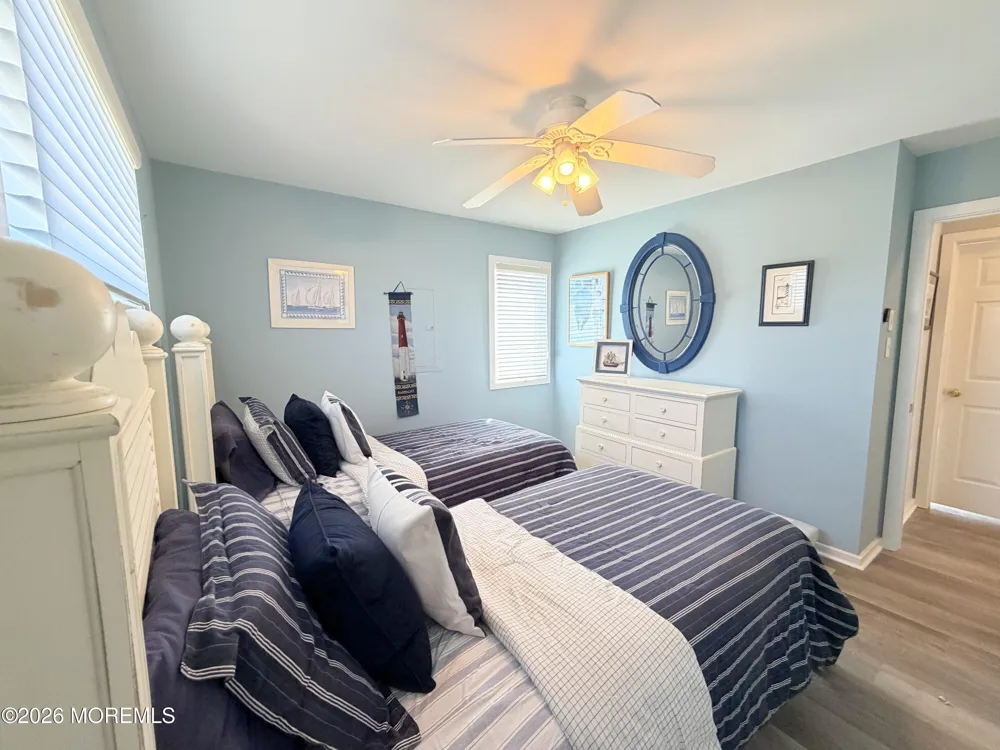 212 Barnegat Avenue Surf City, NJ 08008