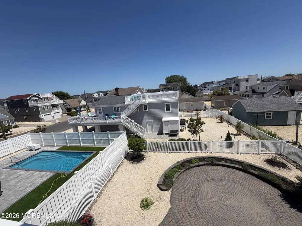 212 Barnegat Avenue Surf City, NJ 08008