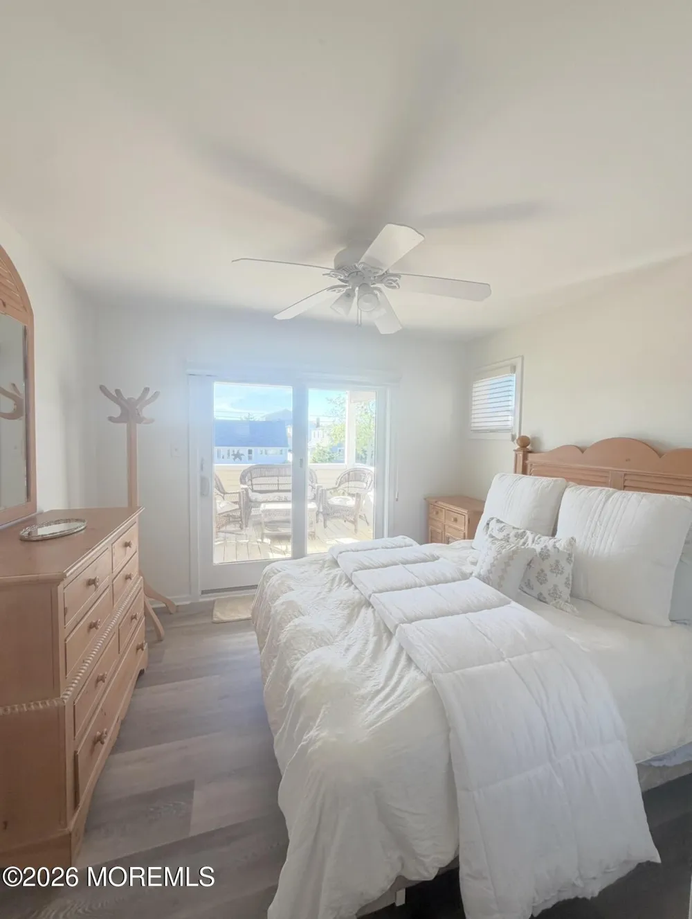 212 Barnegat Avenue Surf City, NJ 08008