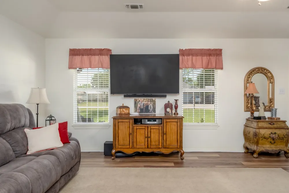1113 Devin Drive Clyde, TX 79510
