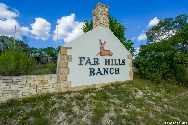 FAR HILLS RANCH 152 Jungfrau Hill Rd. Comfort, TX 78013