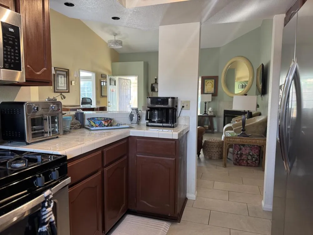 68640 Tachevah Drive Cathedral City, CA 92234