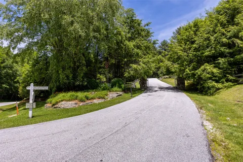 33 Summer Hill Road