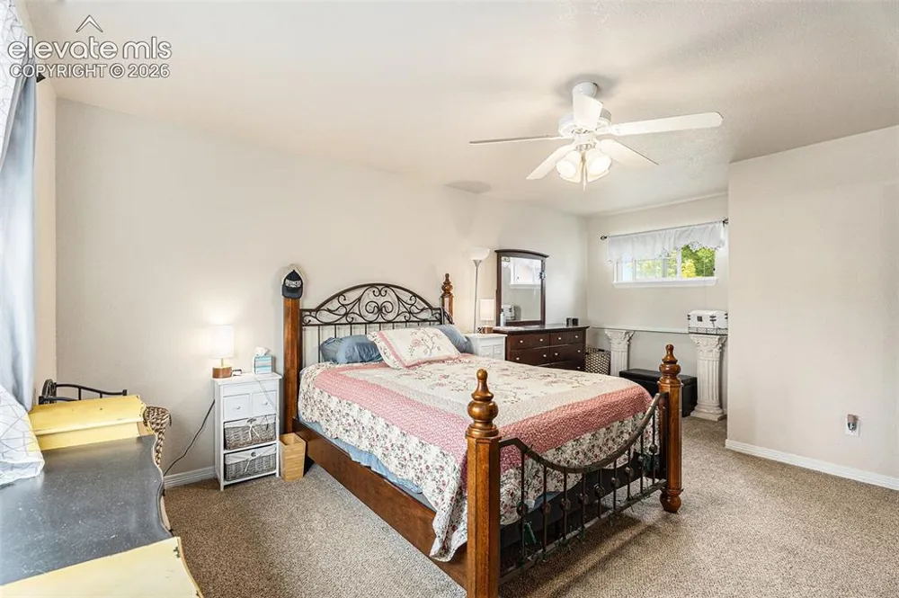 618 Cowboy Way Canon City, CO 81212