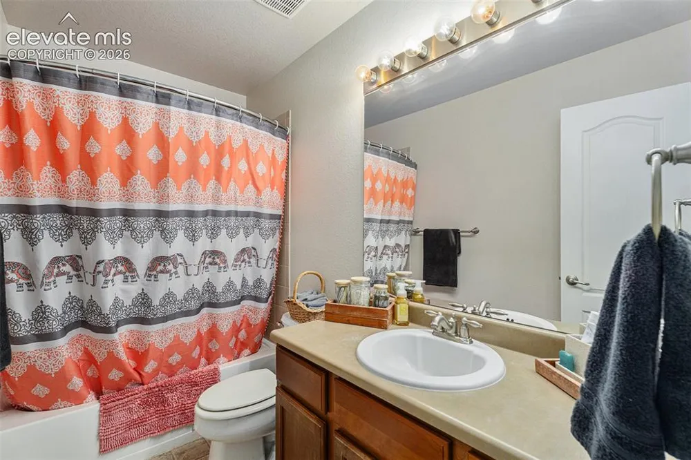618 Cowboy Way Canon City, CO 81212