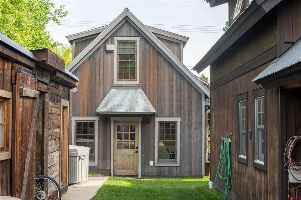 320 Whiterock Avenue Crested Butte, CO 81224